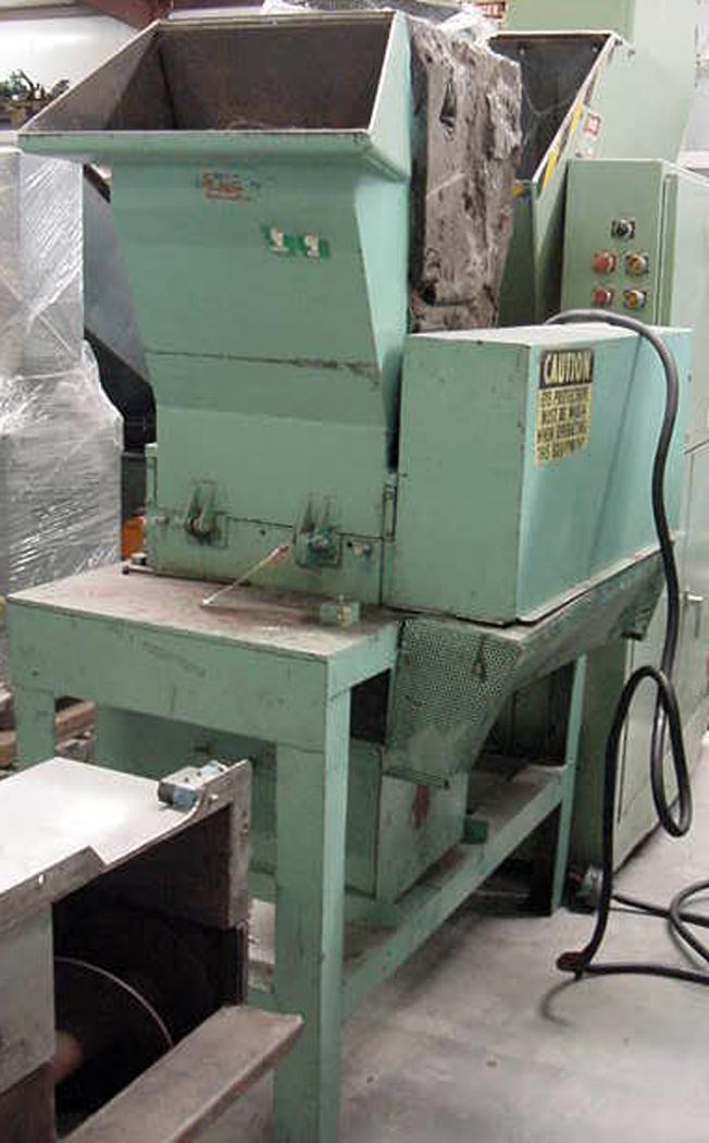 Ball & Jewell 8" x 14" Grinder Garden City Plastics